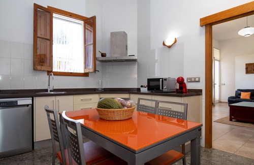 Ariany Ski Chalet | Fully equipped village holiday home 271