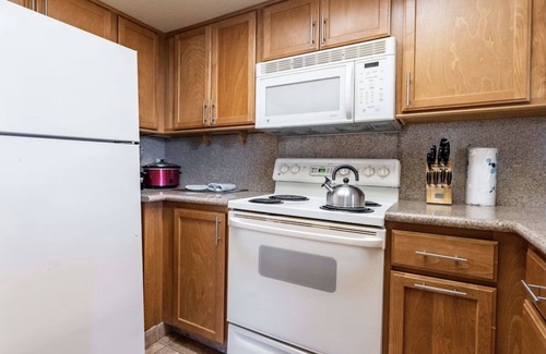 Tahoe Village Condo | Fully furnished 3bdr/2bth washer-dryer/available week of July 4th.