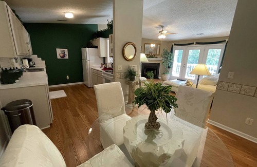 Greensboro Condo | Fully Furnished Condo with Leather Living, Media, kitchenware and linens