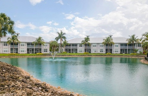 Naples Condo | FULLY FURNISHED - GREENLINKS - LELY RESORT