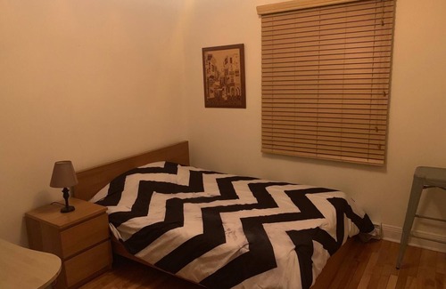 Cote-Des-Neiges—Notre-Dame-De-Grace Apartment | Fully Furnished Home for Your Perfect Getaway!