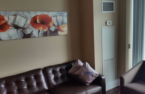 Downtown Mississauga Apartment | Fully Furnished one Bedroom Apartment Square One Mississauga