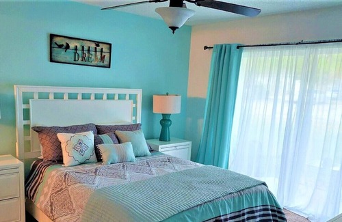 Tavares Villa | Fully Furnished Villa in Tavares, Fl. 30 Day Minimum stay.