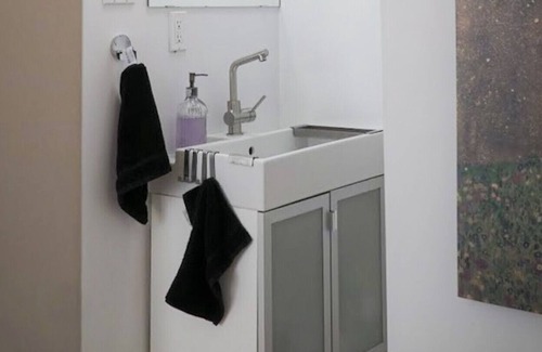 Winnipeg Condo | Fully private townhouse free parking and private rooftop. Pet friendly