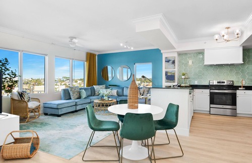 Panama City Beach Condo | Fully Remodeled - Sweeping Views - Spacious 2BR/2BA - Bar/Coffee Shop Downstairs