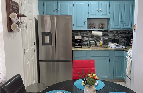 Marco Island Apartment | Fully remodeled 1/1 apartment