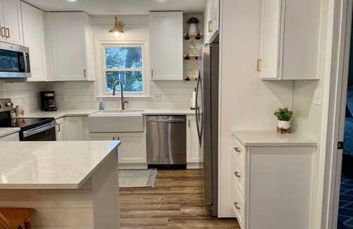Emerald Isle House | Fully remodeled 3 Bd & 3 bath with game room on ocean side!