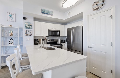 Miramar Beach Condo | Fully Renovated Luxury - Master Gulf Front/Private Kids room +BeachService