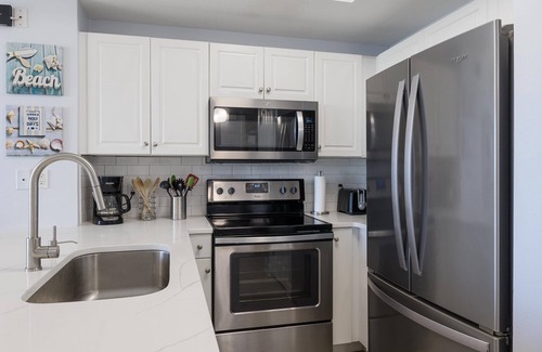 Miramar Beach Condo | Fully Renovated Luxury - Master Gulf Front/Private Kids room +BeachService