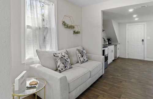 Portsmouth Apartment | Fully renovated 1 bedroom unit