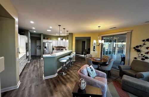 Surprise House | Fully Renovated 3-bedroom house in Sun City Grand