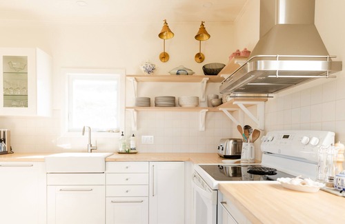 L'Ile-du-Havre-Aubert House | Fully renovated house with ocean and sunset views!