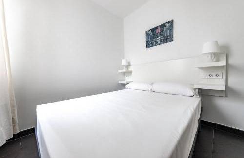 El Ejido Apartment | FUN BUILDING FLATS by HOMEABOUT