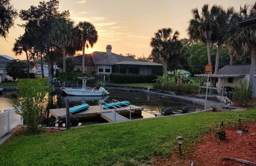 Indian Waters House | Fun for all Hu-manatee!