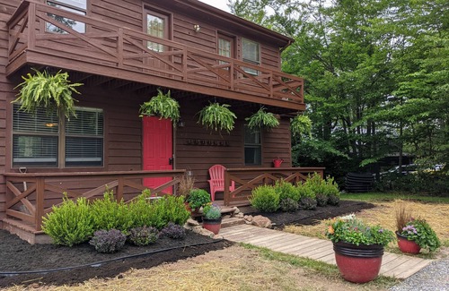 Timberline House | Fun For the Whole Crew!