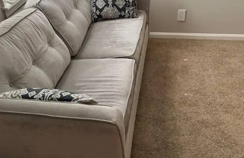 Greensboro Apartment | Fun Friendly 2 bedroom.