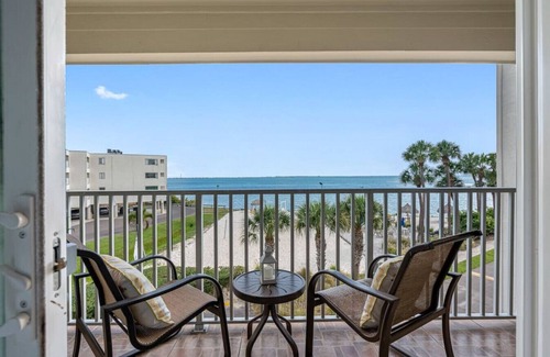 Rocky Point Condo | Fun-N-Sun with Spectacular Ocean Views