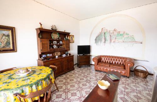 Quartiere XXIV Don Bosco Apartment | Fundera Mare Apartment