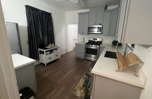 Desire Area Apartment | Furnished 1 BD Apartment IN NEW Orleans