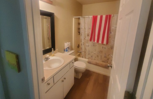 Post Falls House | Furnished 2 bedroom 1 bath quiet duplex