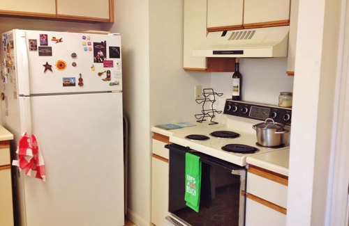 Old Orchard Beach Condo | Furnished 2 BR, 2 Bath Condo: convenient location for commuters; 1 mile to beach