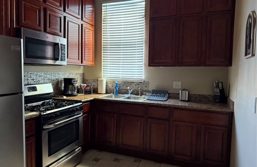 Lower Garden District House | Furnished 2BR/1BA Lower Garden District Home – Washer/Dryer, Kitchen, Sleeps 8