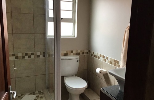 Bloemfontein House | Furnished Apartment Long Or Short Bloemfontein