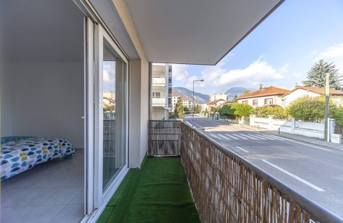 Quartier Exposition-Bajatiere Apartment | Furnished apartment T4, Near town center, 3 beds, Wifi