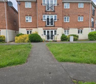 Cradley House | Furnished double room