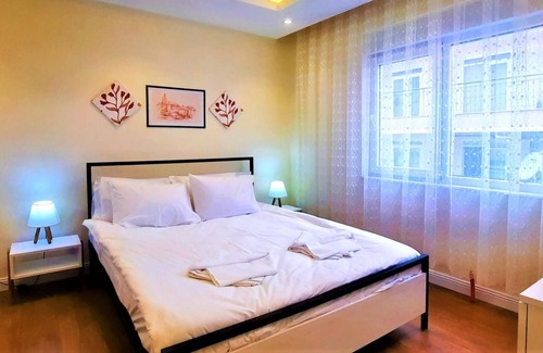 Antalya City Centre Apartment | Furnished Flat Near Beaches in Muratpasa, Antalya