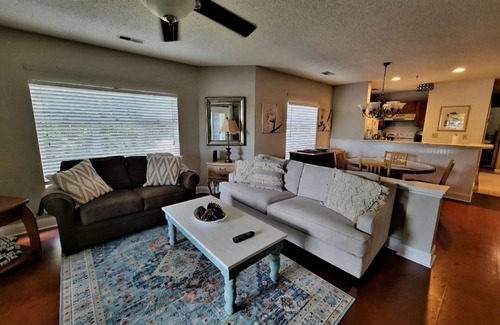 Mount Mourne Condo | Furnished Waterfront Condo on Lake Norman