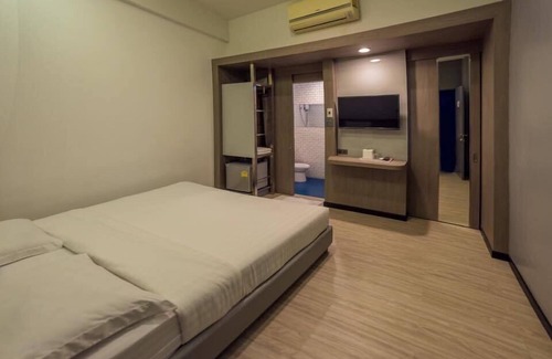 Nai Mueang Hotel | Future Place Mansion Ubon