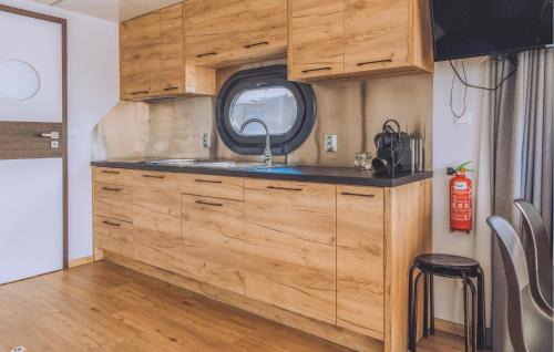 Municipality of Uitgeest Boat Rental | Fuut Campi