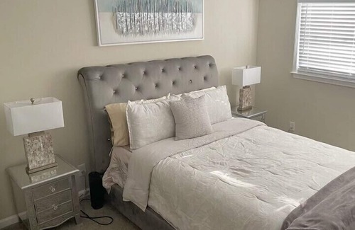Fort Worth Apartment | FW Magnolia District home away from home