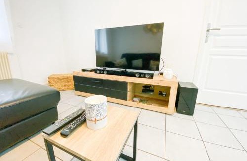 Quartier Chorier-Berriat Apartment | #FY The Vallier-Livération - t4 - full equiped