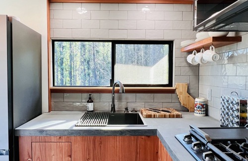 Boulder Creek Cabin | Fynix - Unique Container Home in Redwood Forests