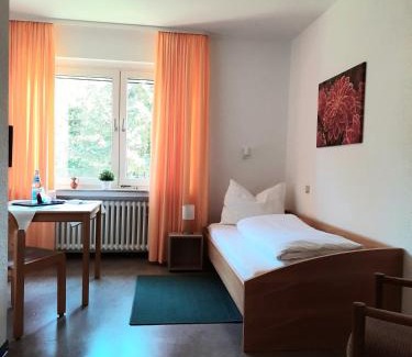 Velbert Hotel | Gästehaus Bleibergquelle