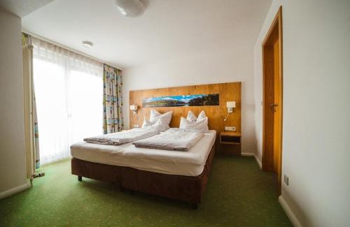 Titisee-Neustadt Bed & Breakfast | Gästehaus Café Heck Titisee