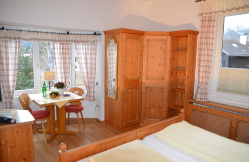 Garmisch-Partenkirchen Hotel | Gästehaus Maria
