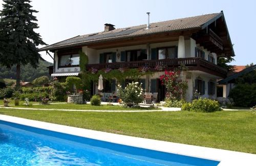Grassau Apartment | Gästehaus Gamsei - Bosch Hermann