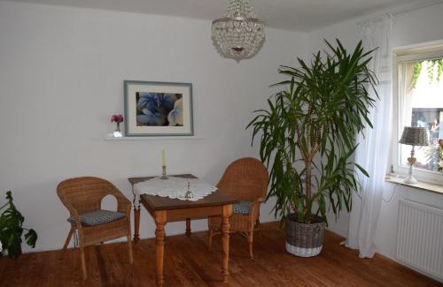 Neumagen-Dhron Bed & Breakfast | Gästehaus Voyage