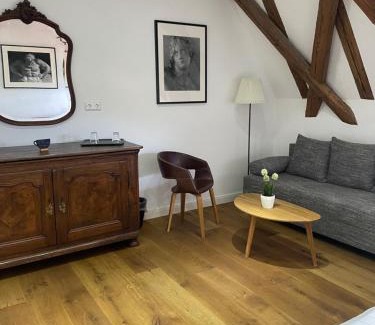 Besigheim House | Gästezimmer an der Stadtmauer