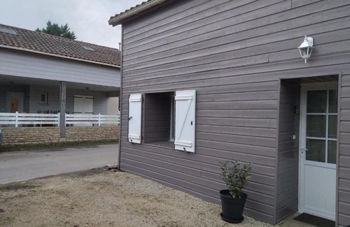 Lezay House | Gîte à la campagne en pays mellois