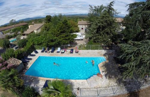 Grospierres Apartment | Gîte #4, 4 Pers, Domaine De Ribiere