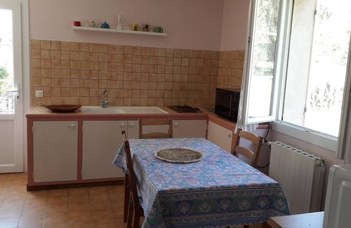 Grimaud House | Gîte au Calme La Mignonne