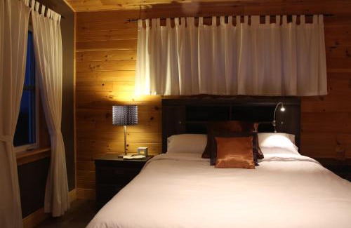 L'Ile-du-Havre-Aubert Bed & Breakfast | Gîte chez Majo