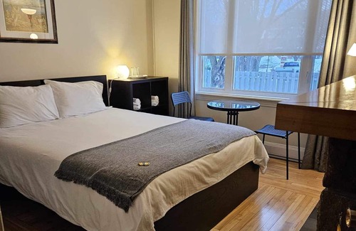 Baie-St-Paul Bed & Breakfast | Gîte CoeurOrange
