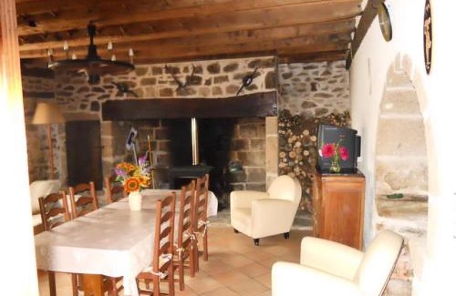Saint-Martin-la-Meanne Apartment | Gîte de France à Saint-Martin-la-Méanne 2 épis - Gîte de France 5 personnes MAE-9854