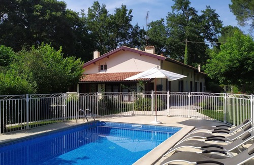 Noaillan House | Gîte De Nané - Maison 2 chambres avec piscine