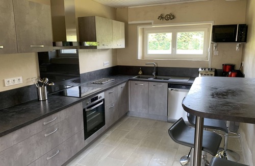 Saint-Benoit-sur-Loire House | Gîte des Bords de Loire - 50m de la Loire à Vélo - Meuble de Tourisme 4 Étoiles